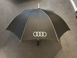 Original Audi Golf-Regenschirm – schwarz – Audi