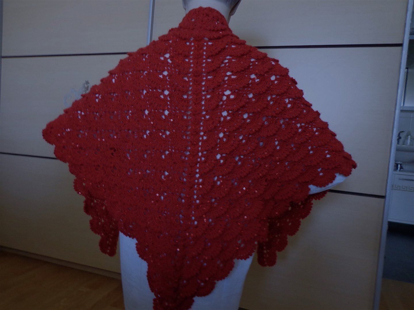 Foulards, Tücher & Schals: DREIECKSSCHAL MIT PAILLETTEN – Neu (gemäss Beschreibung) aus Kreuzlingen von Ylay 2