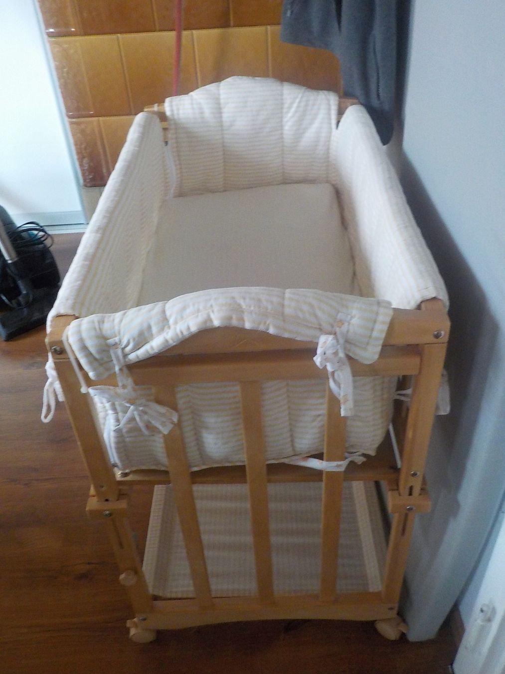 Letti: Babybett – Usato da Montlingen venduto da Tasti 1