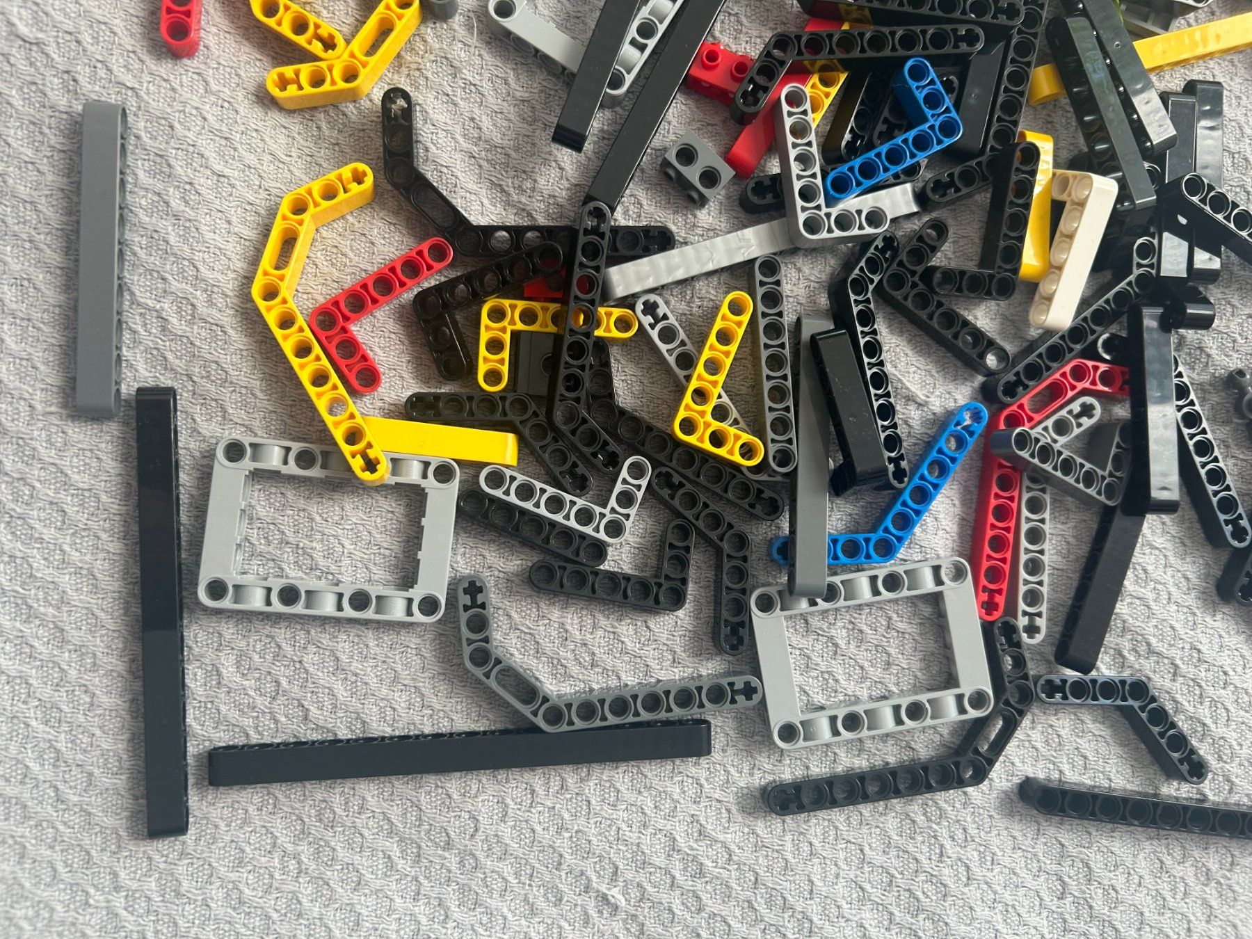 Lego Giocattoli: 340 Gramm rund Lego Technik Lochbalken – Usato da Volketswil venduto da Daniel68ernst 5