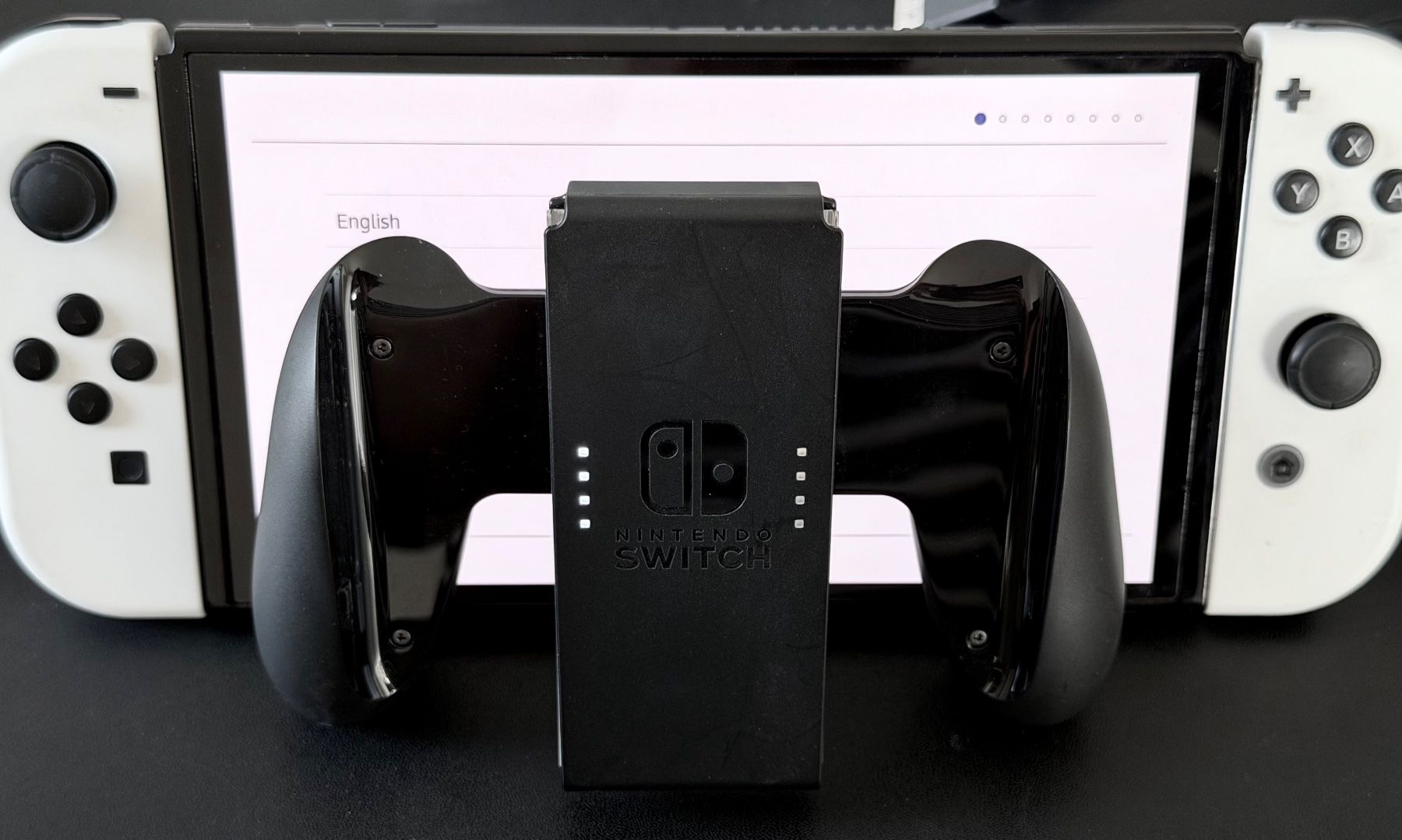 Nintendo Console: Nintendo Switch OLED mit Original-Case und 512GB MicroSD – Usato da Rheinau venduto da Halixx 1