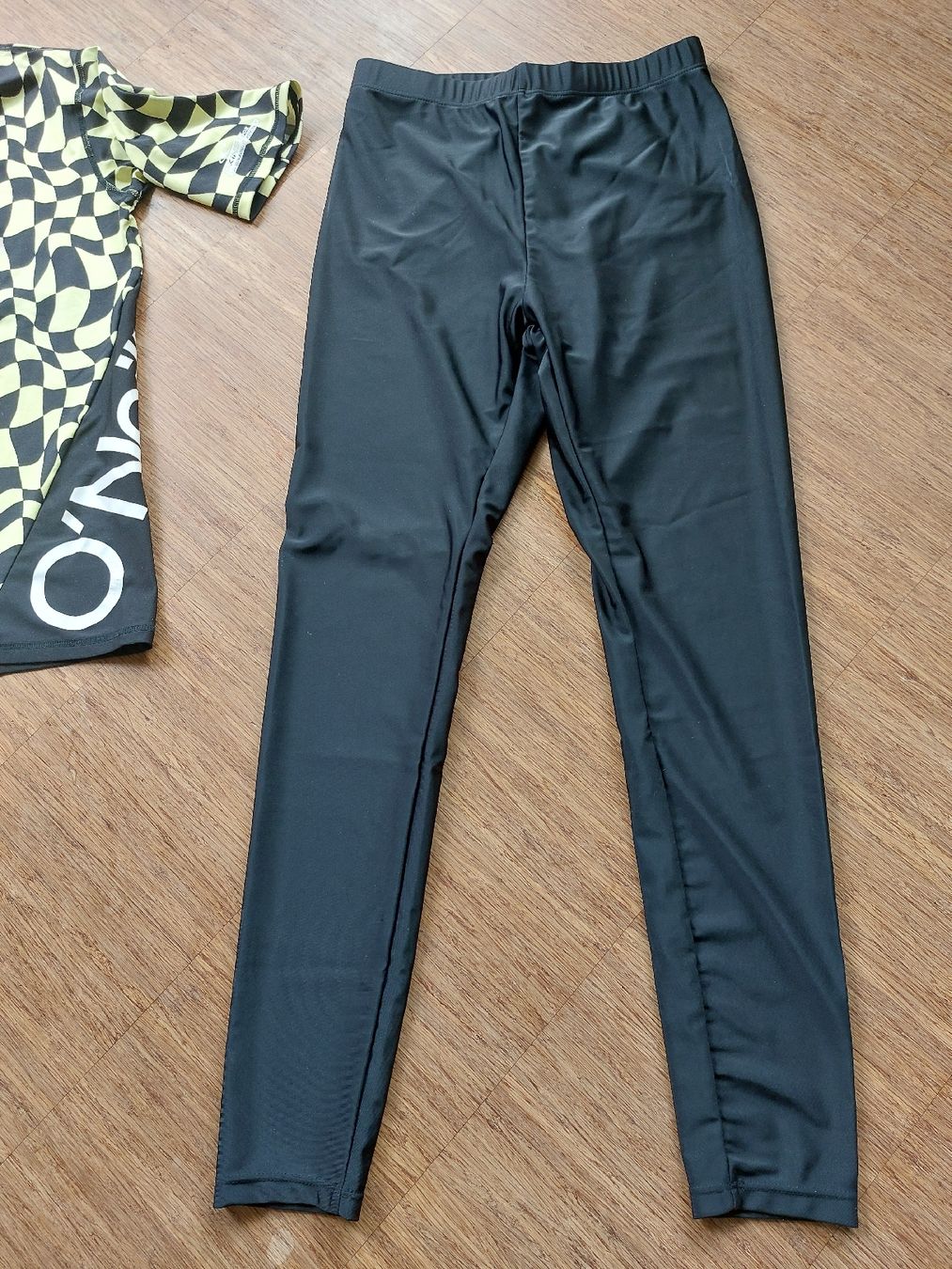 Costumi da bagno: 50+ UV Shirt, UV Hose Gr. 164 – Usato da Effretikon venduto da swobdo 3