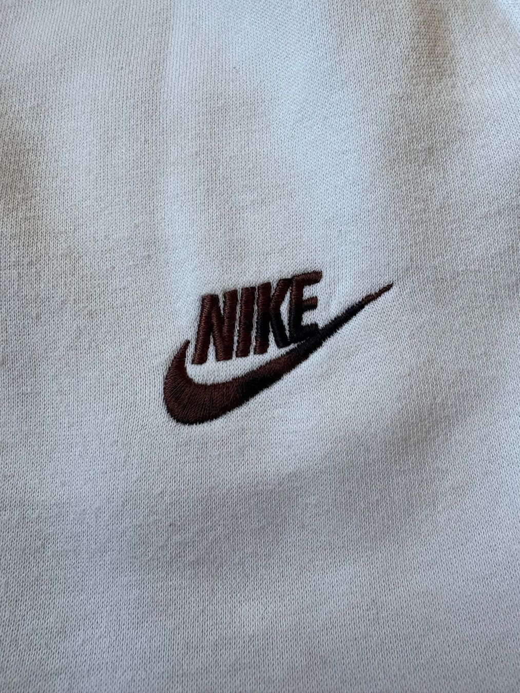 Nike Pantaloni: Nike Jogginghose M – Usato da Grosshöchstetten venduto da JustEasy01 2