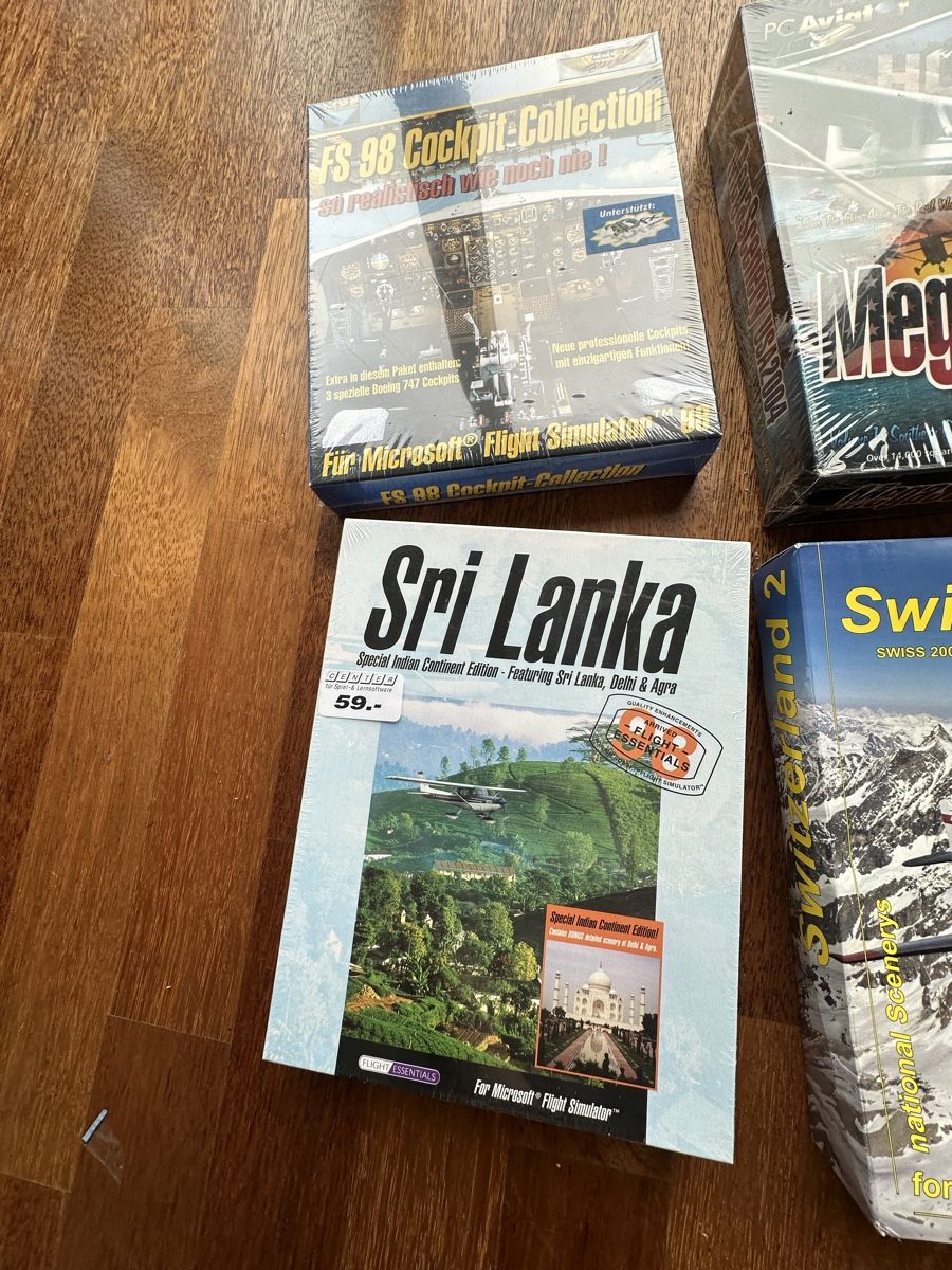 Microsoft Giochi: PC 9 mal Flugsimulator originalverpackt – Nuovo e nell'imballaggio originale da Zürich venduto da Kareljan 5
