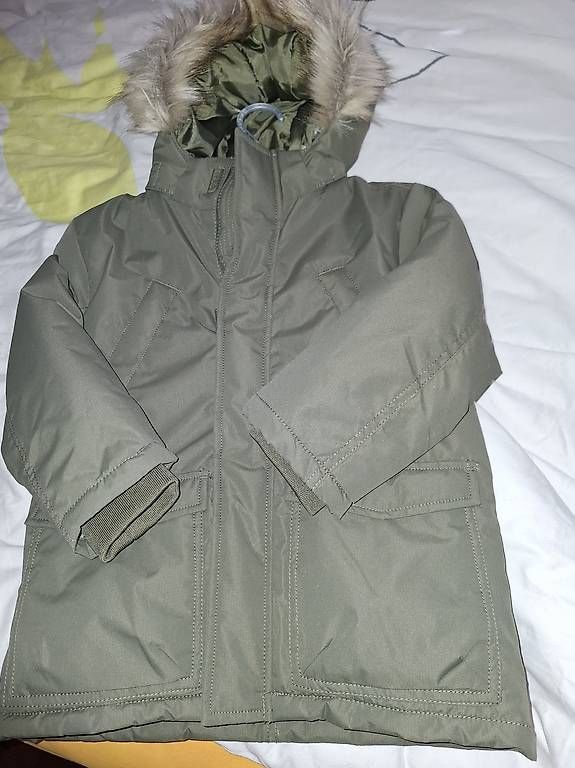 Giacche: Winterjacke mit Kapuze – Nuovo e nell'imballaggio originale da küttigen venduto da miari 1