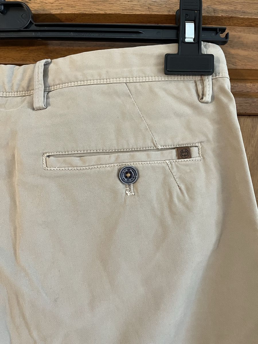 Massimo Dutti Hosen: Chino, beige, Gr. 40 (extra slim fit, Massimo Dutti – Gebraucht aus St. Gallen von Gloom22 3