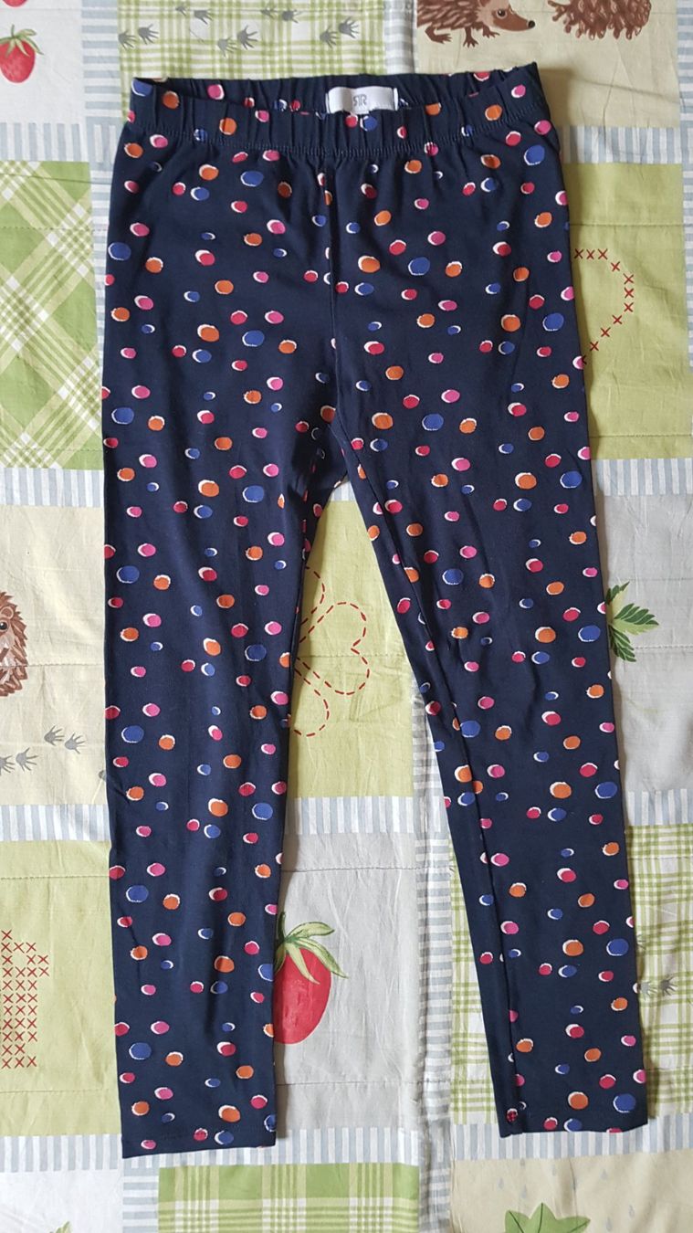 Calze & Collant: Dünne Leggins Gr.138 – Usato da Luzern venduto da silvermoon12