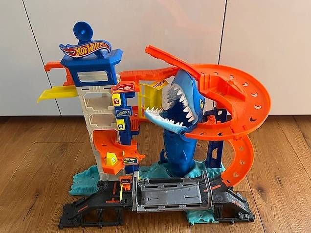 Hot Wheels Parkgarage Hai