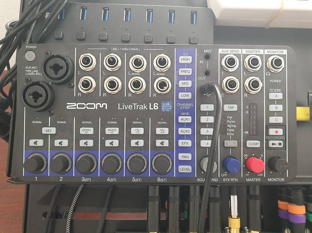 Zoom Mischpulte: Zoom LiveTrak L-6 – Neu und originalverpackt aus Fribourg von Lancius
