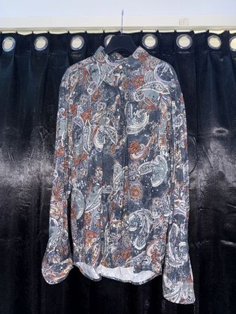 Zara Hemd mit Paisley Muster, Grösse M!