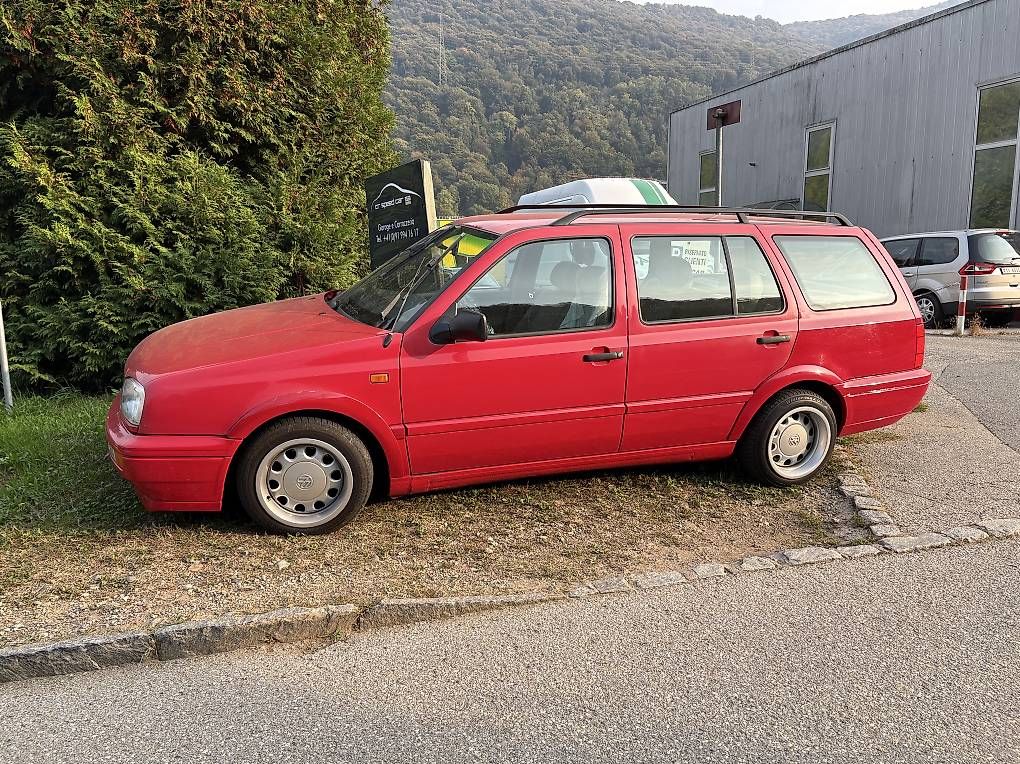 Autos: VW Golf Variant  – Gebraucht aus Certara von Andy6950 1