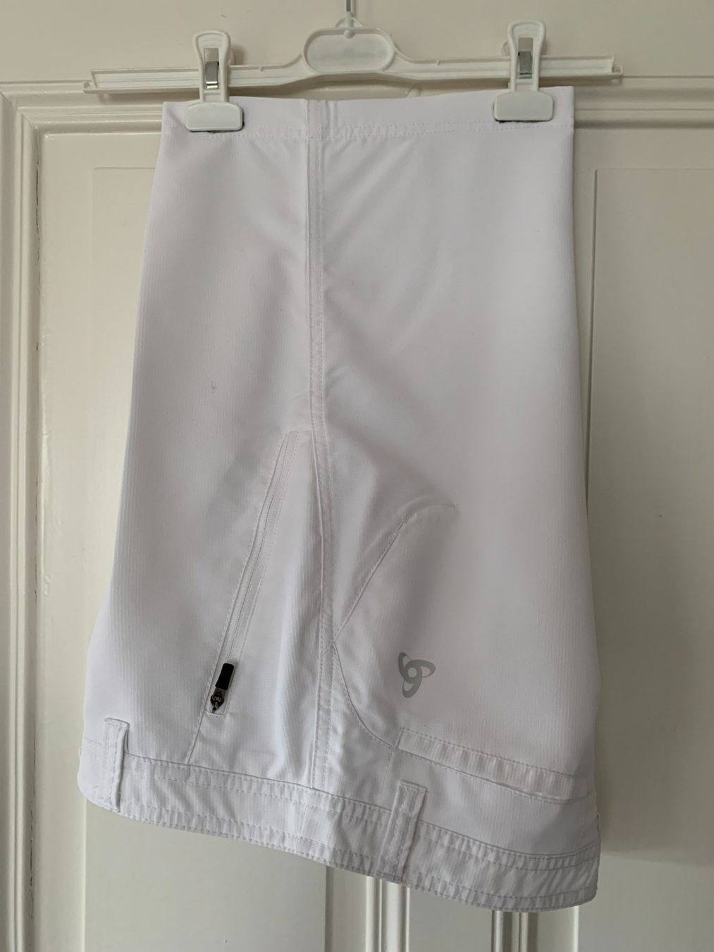 Odlo Hosen: ODLO: Lässige weisse Shorts, 38 – Neu (gemäss Beschreibung) aus Luzern von paulablue 1