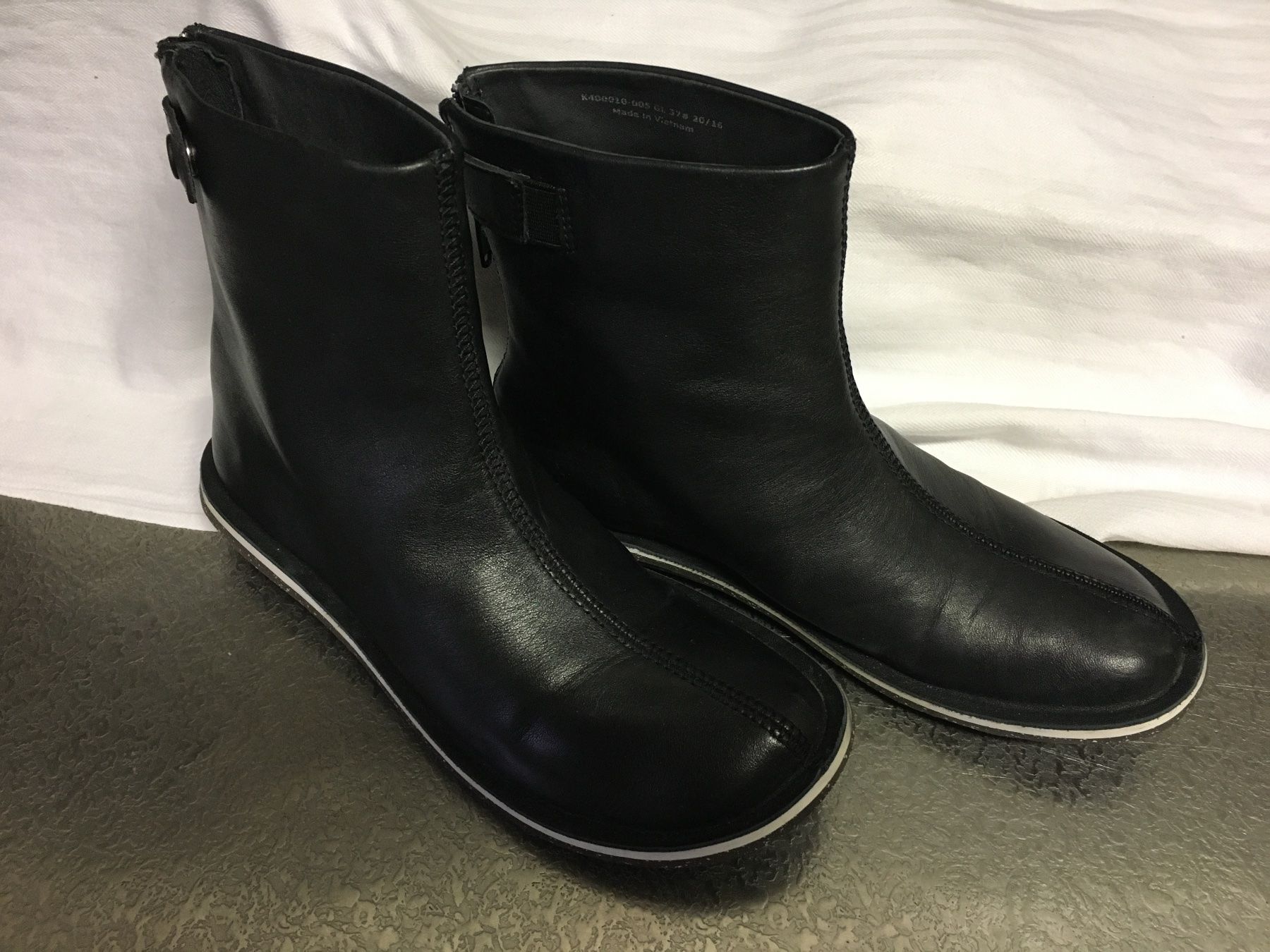 Scarpe da donna: Design Leder-Stiefel   Gr. 37 neuwertig – Nuovo (secondo la descrizione) da Bern venduto da rewe45