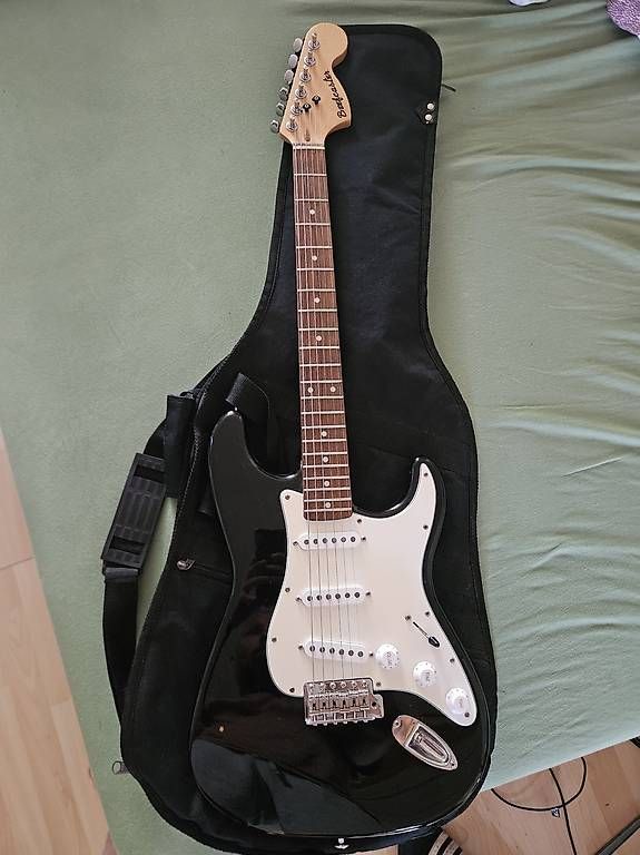 Musikinstrumente: 2001 squier affinity stratocaster modified – Gebraucht aus Erlen von cle_7w72