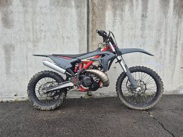 Beta X-Trainer 300 MY23  sehr gepflegt  70 h