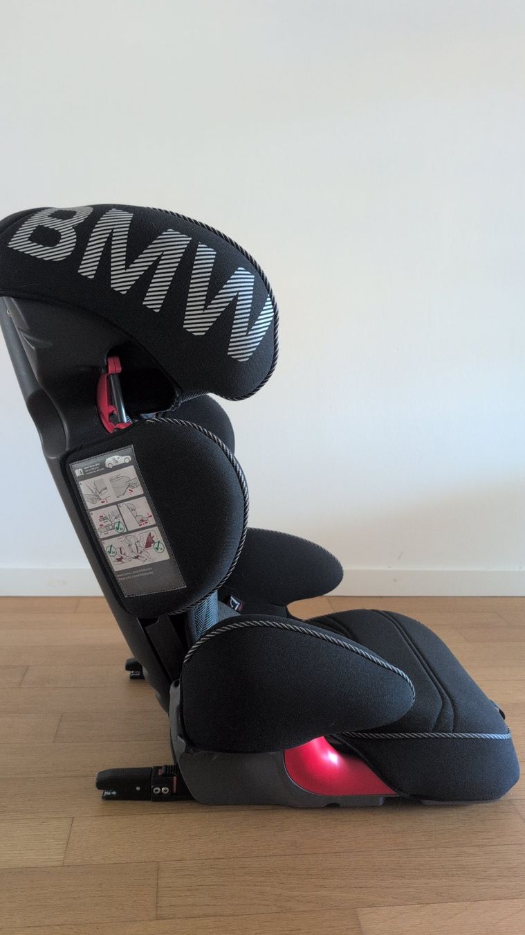 BMW Auto-Kindersitze: BMW Junior Seat 2/3 Schwarz/anthrazit Isofix + Bag – Gebraucht aus Baar von iLenaS 4