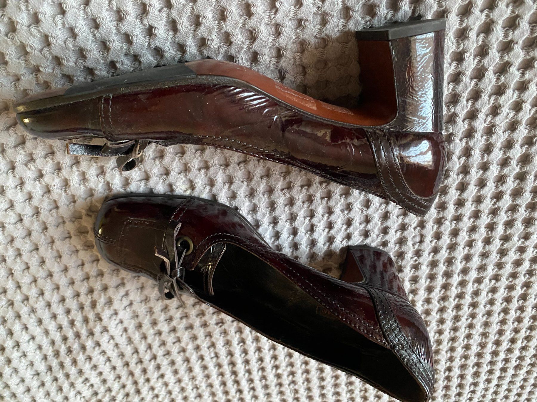 Scarpe da donna: Alberto Fermani Pumps – Usato da Winterthur venduto da ele_ct6p
