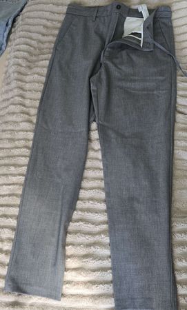  Stoffhose grau schlicht gebraucht Zustand sehr gut
