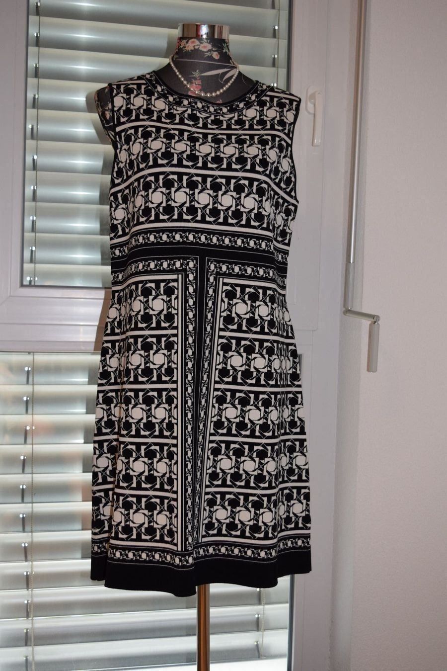 Ted Baker Completi & Tailleur: Anzug Ted Baker (Original Size 4, L) – Usato da balsthal venduto da davidbalsthal23