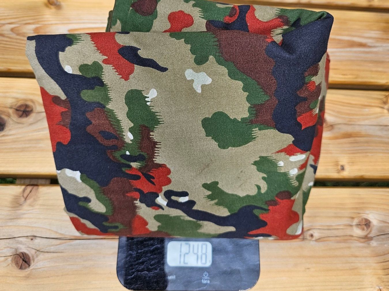 Altro per Esercito: Original Schweizer Armee Zeltblache (Zelttuch 64) – Usato da Salgesch venduto da simplytreasured 4