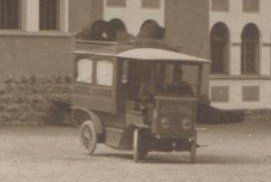 Cartoline postali: KANDERSTEG BE 1914 Postauto + Bahnhof – Usato da Rothrist venduto da Clanx 1