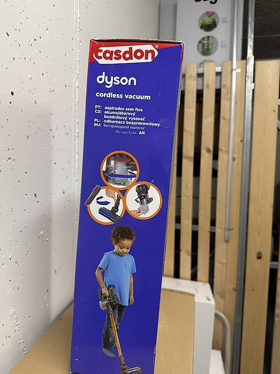 Spielzeuge: Dyson Staubsauger Spielzeug – Gebraucht aus Unterkulm von lulfaca 1