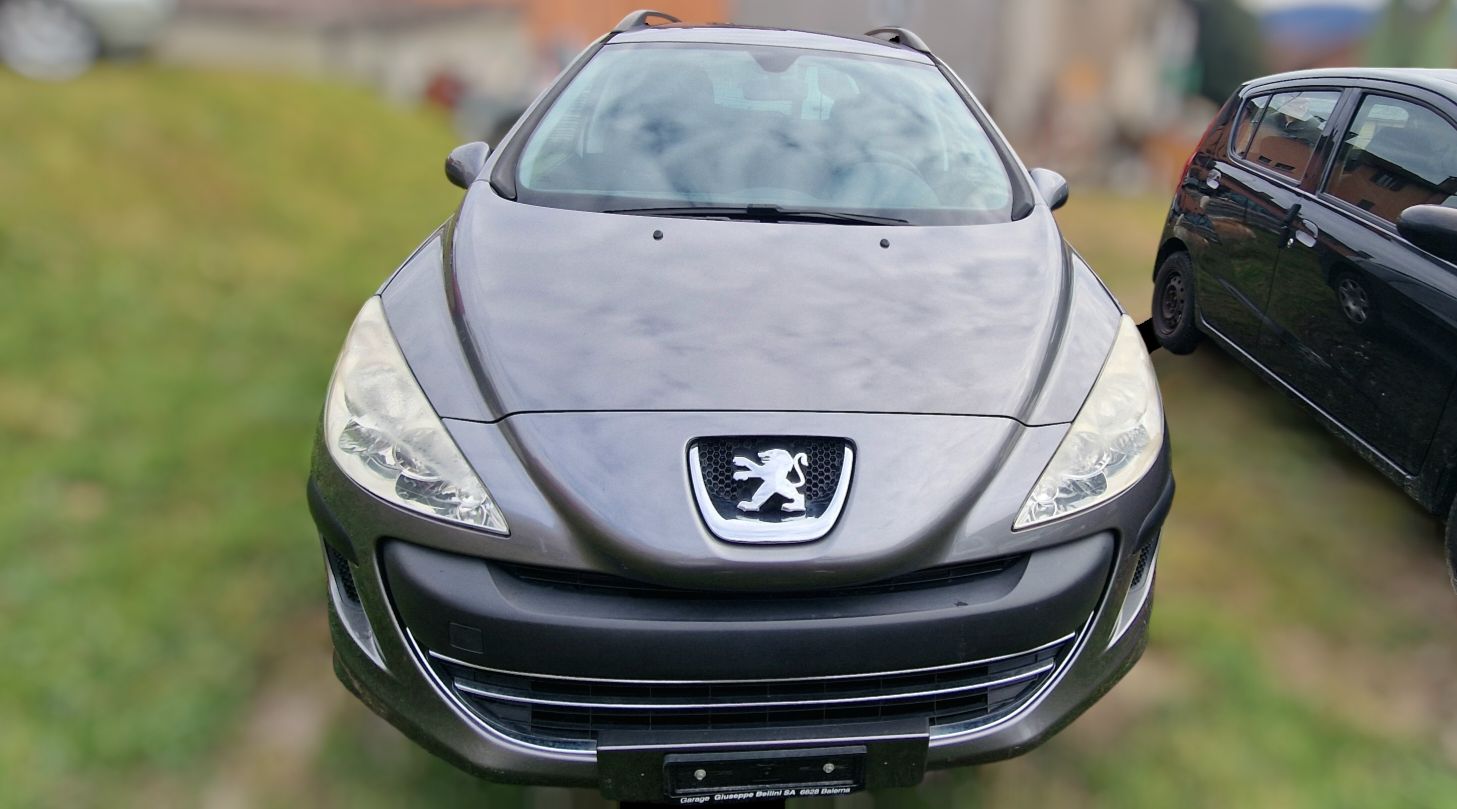 Peugeot Autos: Peugeot 308 Break 1.4I 16V – Gebraucht aus Giubiasco von AUTOTECNICA 6