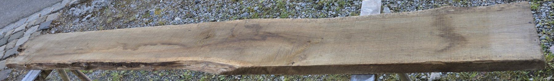 Articles en bois: Altes Holzbrett  – D'occasion à Rorschacherberg par snOOpydOg11 8