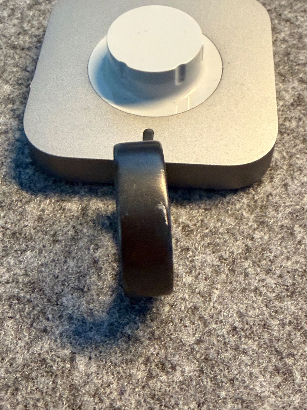 Oura Anelli: Oura Ring 4 Stealth, Grösse 10, inkl. Ladegerät – Difettoso da Zürich venduto da vh.8038 2