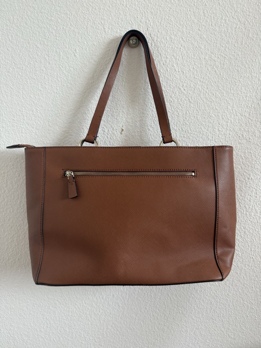 Guess Taschen für Damen: Guess Tasche Braun – Gebraucht aus Belp von Lu96 2