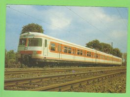ET 420 dreiteiliger Triebzug
