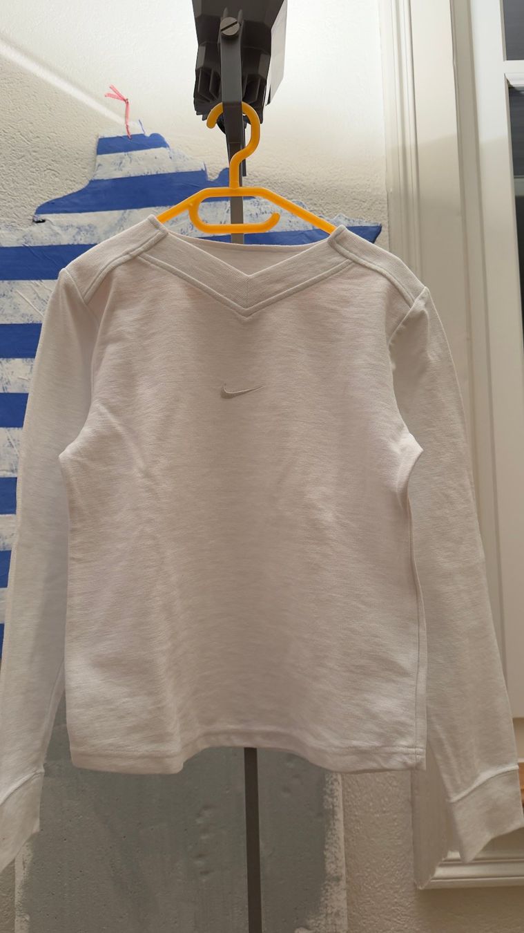 Nike Maglioni & Felpe: Leichter Nike Pullover **UNGETRAGEN** – Usato da Bern venduto da MarieBrocante 1