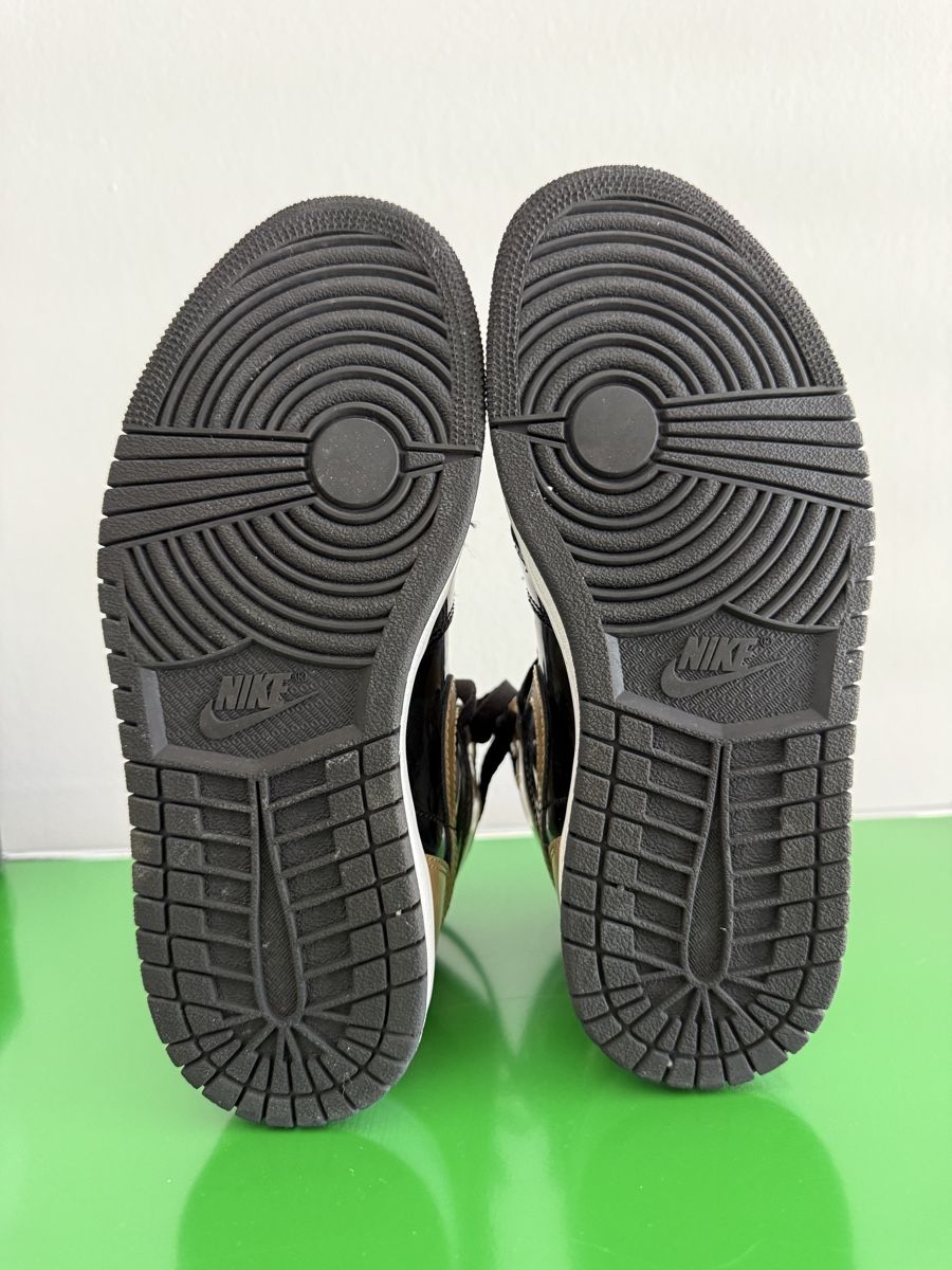 Jordan Scarpe da donna: Nike air Jordan Gold Toe – Usato da Pratteln venduto da Eileen_H 4