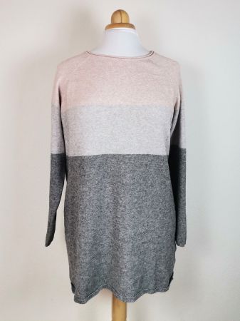 ONLY Pulloverkleid im Colourblock-Design (Gr. XL)