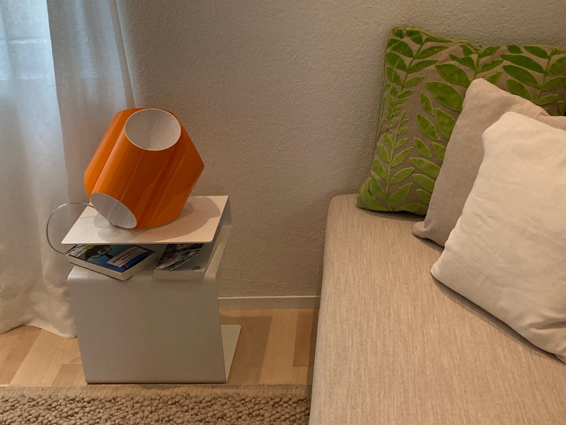 Lampade: Designer-Tischleuchte orange – Usato da Weggis venduto da GuidoLori 2