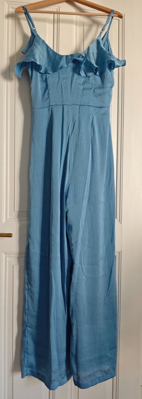 Tute: Jumpsuit 'FILUKA', VILA, Hellblau, Grösse S – Usato da Bern venduto da naedlee 1