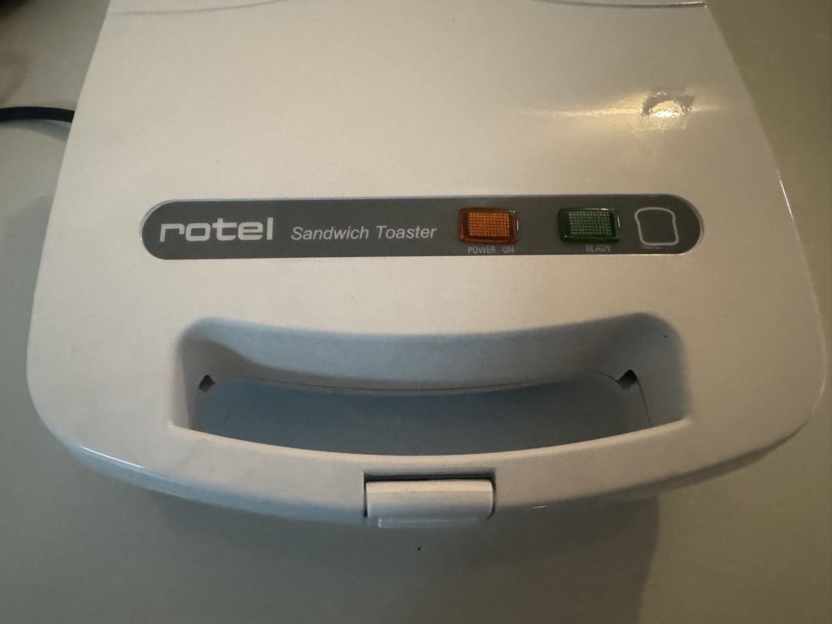 Rotel Elettrodomestici da cucina: Sandwich Toaster Rotel weiss   – Usato da Gurmels venduto da topsommer 2