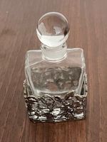 Antiker GLAS-FLAKON mit Zinn-Finish-Halterung / 1971