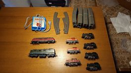 H0 AC 8 Märklin 1 Lima Loks, 40 C Gleise, 2 Weichen, 1 Travo