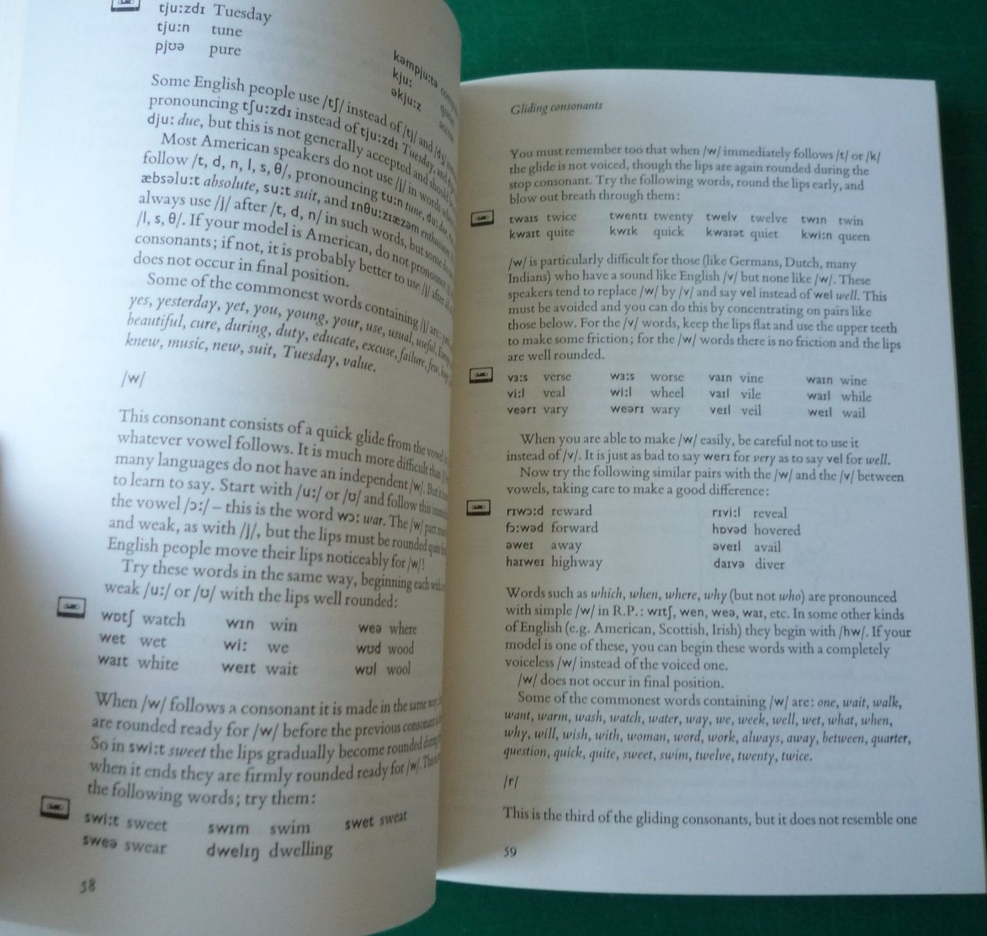 Bücher: Better English Pronunciation – Gebraucht aus Rafz von Sonnenblume305 1
