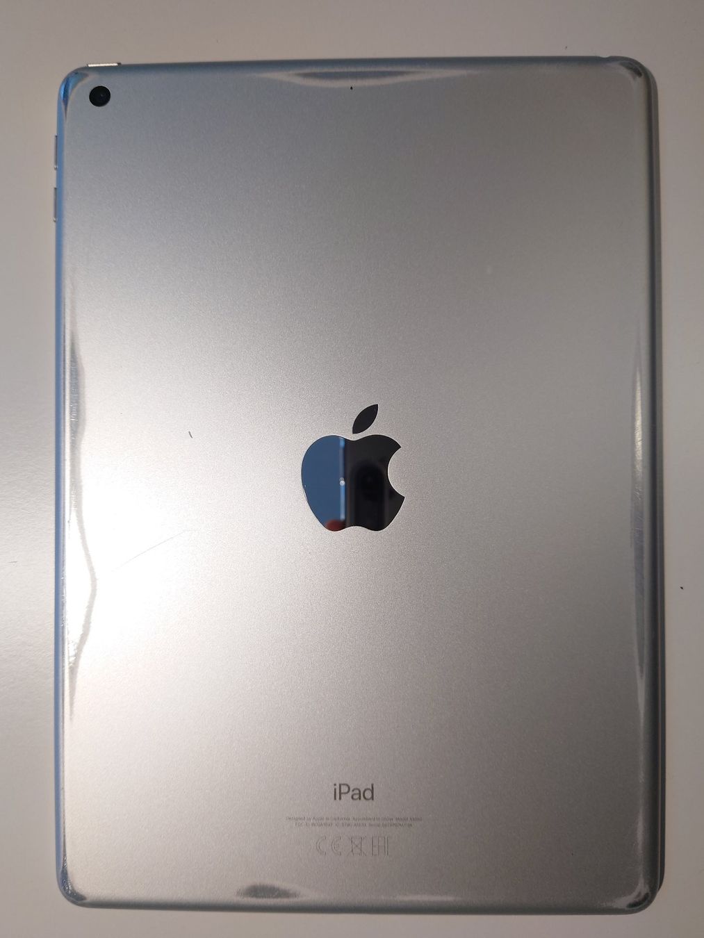 Apple Tablet PC: iPad 6. Generation WLAN (A1893) – Usato da Luzern venduto da MR1973 1