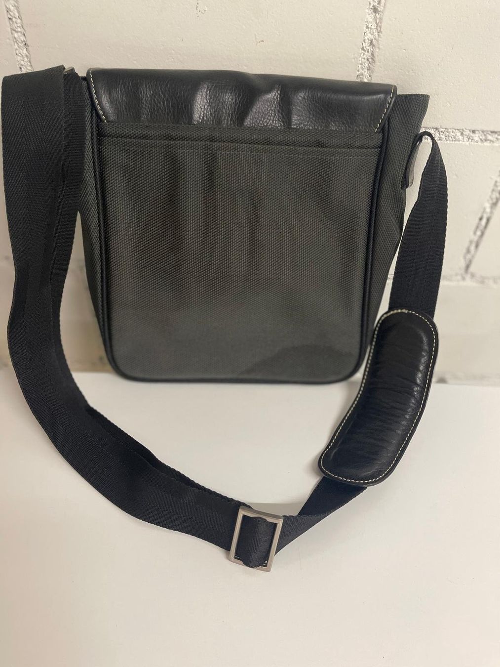 Navyboot Sonstige Kleidung & Accessoires: Sac bandoulière noir NAVYBOOT – Gebraucht aus Thalwil von Smotha 3