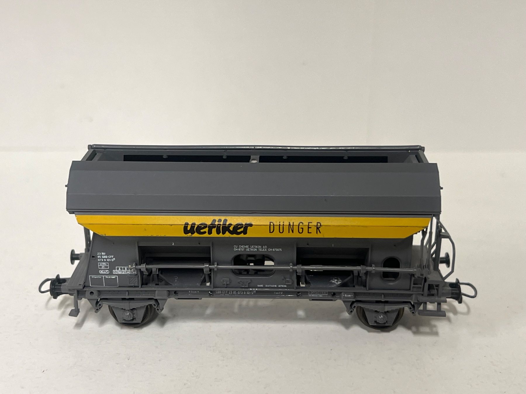 Roco Modelleisenbahnen: Roco SBB Uetiker Dünger  H0 DC – Gebraucht aus Geroldswil von TopTrain54