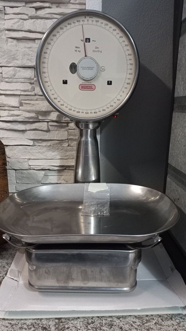 Berkel Bilance e pesi: Berkel Waage1958 – Usato da Bellinzona venduto da pa-bo