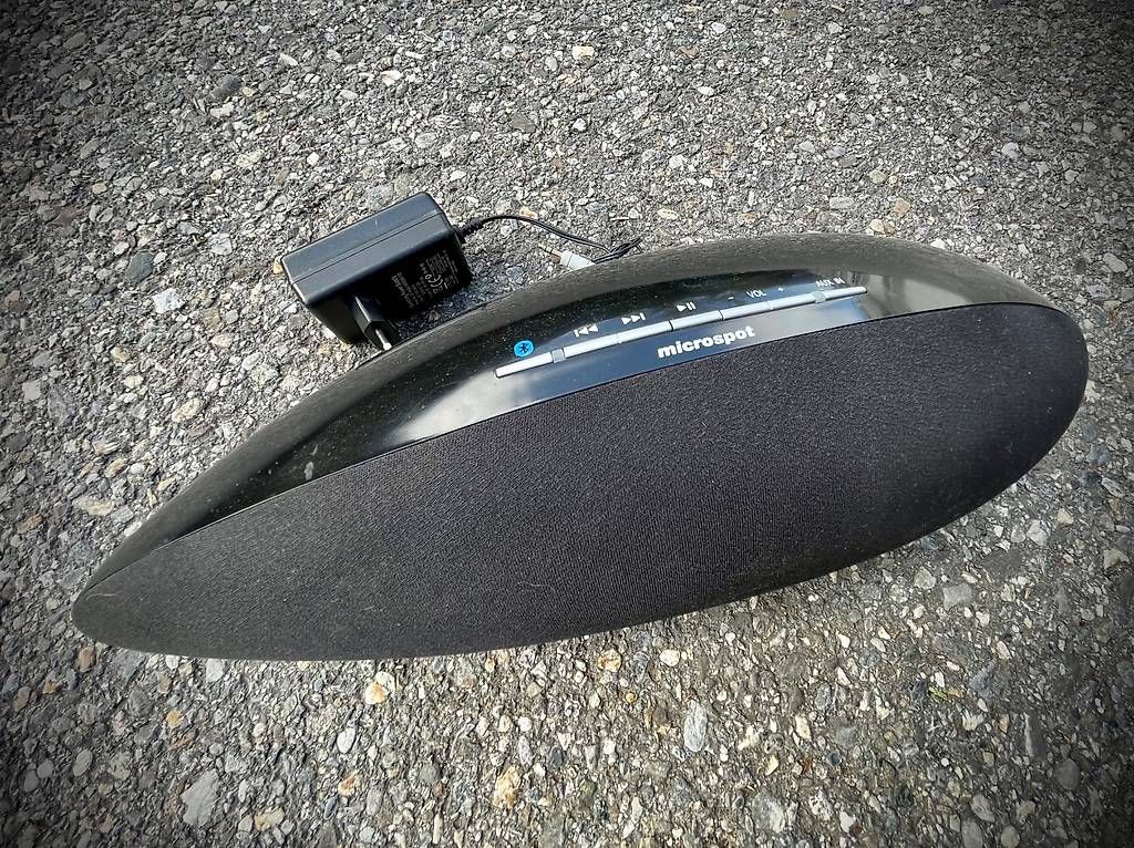 Casse acustiche: microspot Bluetooth Lautsprecher schwarz inkl. Netzteil – Usato da Chur venduto da Tenorio