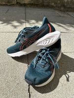 Asics Laufschuhe grün, mit weisser Sohle gebrauchter Zustand