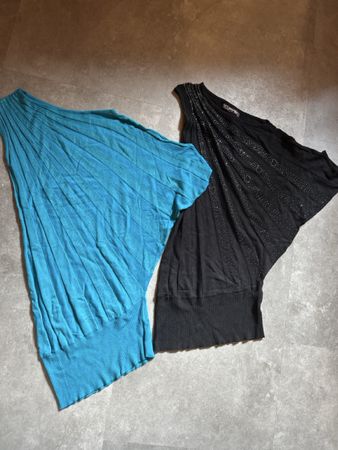 2 Damen Oberteile One-Shoulder türkis und schwarz