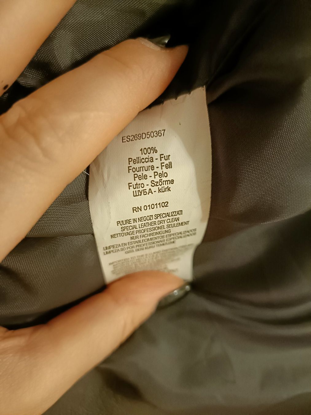Stefanel Vestes: Stefanel Pelzjacke perfekter Zustand – D'occasion à Thalwil par ralucoantza 3