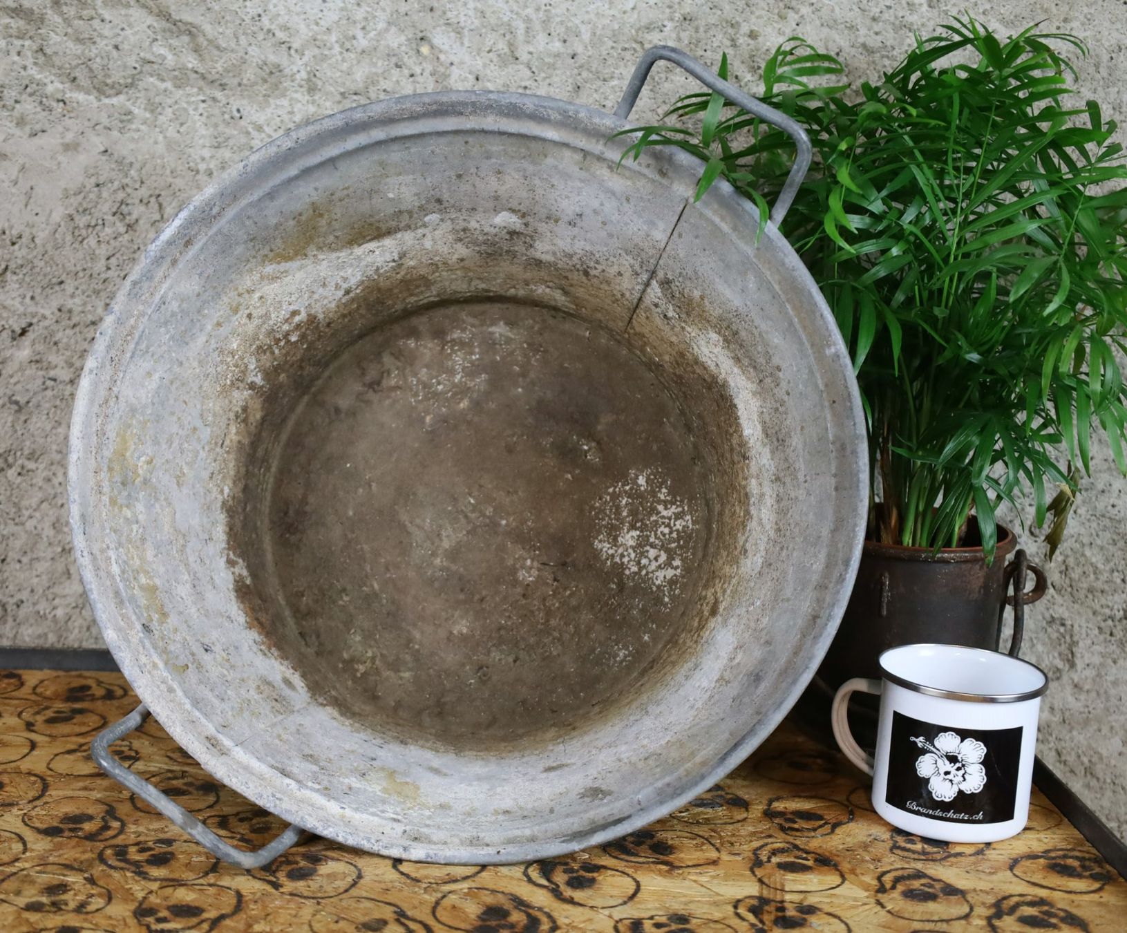 Tutte le decorazioni: alte Gelte, Wanne, Topf, Übertopf – Usato da Birrwil venduto da brandschatz_birrwil 2