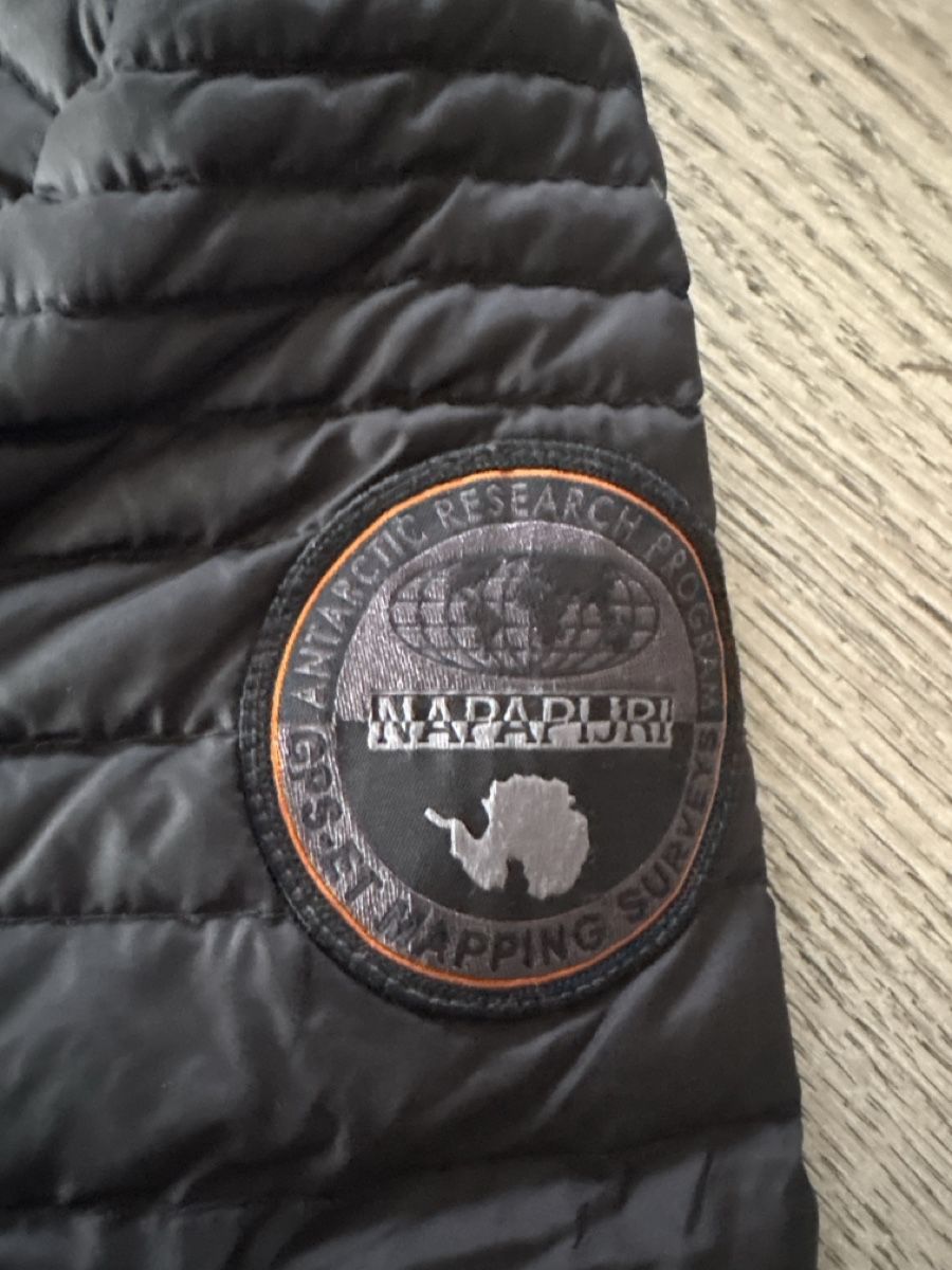 Giacche: Bapapijri leichte Winterjacke Gr. 38 – Usato da Birmensdorf ZH venduto da Duraj 1
